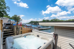 Lake Cottage w/ Hot Tub By Oaklawn & National Park